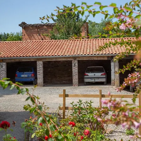 מלון Logis L'occitan 2 Etoiles