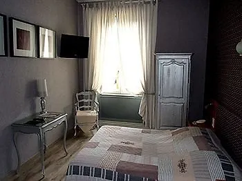Logis L'occitan 2 Etoiles 3* גיילאק