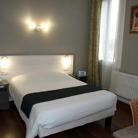 Hotel Logis L'occitan 2 Etoiles 3*