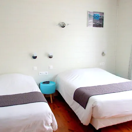 Logis L'occitan 2 étoiles Hotel 3*