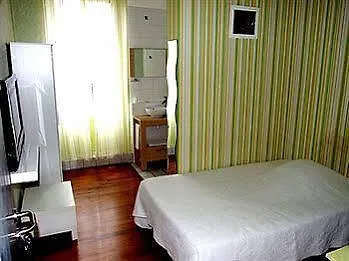 Logis L'occitan 2 étoiles Hotel Gaillac