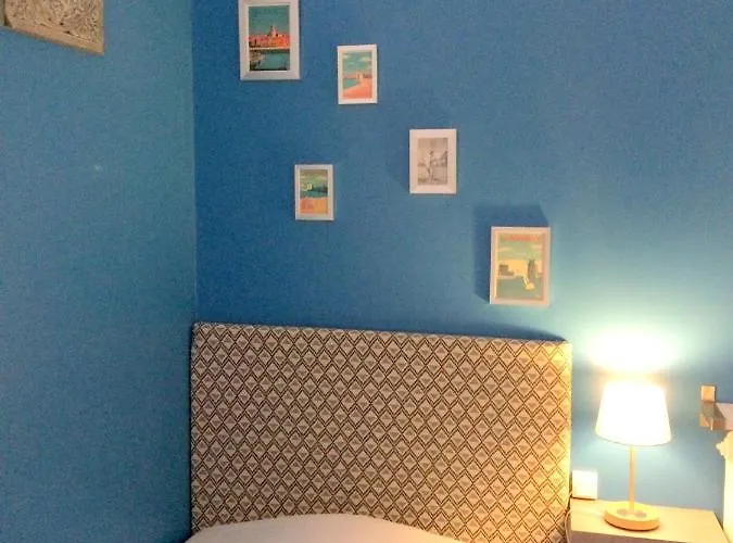 ホテル Logis L'occitan 2 Etoiles 3*