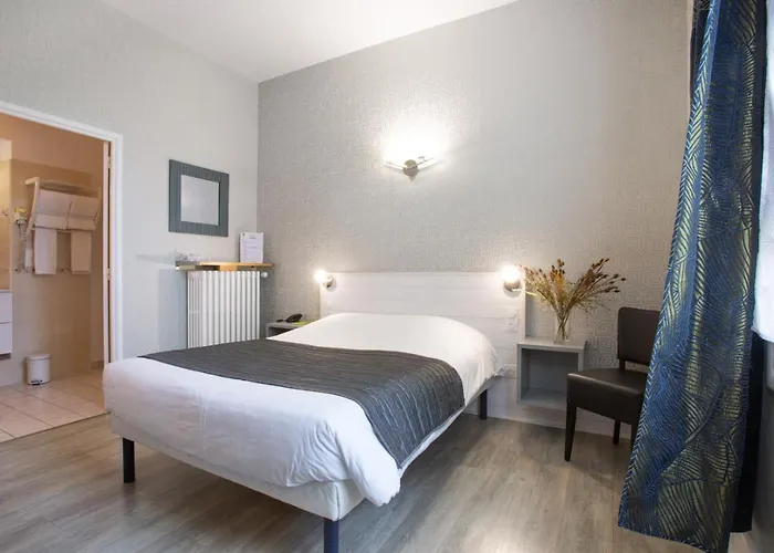 Logis L'occitan 2 Etoiles ホテル ガイヤック